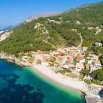 Vasillis Villa